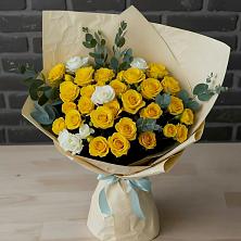 Букет цветов из:  Розы в Трехгорном