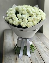Букет 35 Белых роз в Трехгорном
